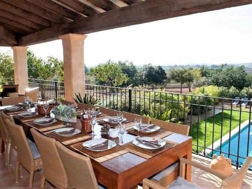 Luxury Villa In Manacor With Private Swimming Pool