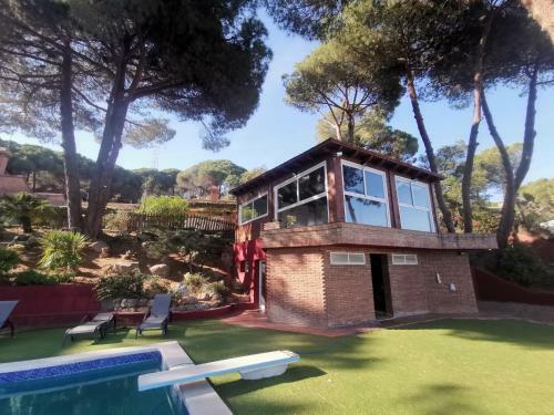 Lodge The Castle Barcelona-villa Maresme