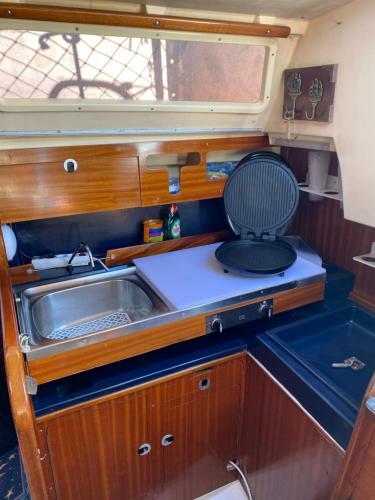 Welcome Aboard Yacht Cruiser!