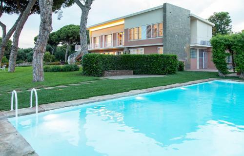 Villa Can Bagu�s