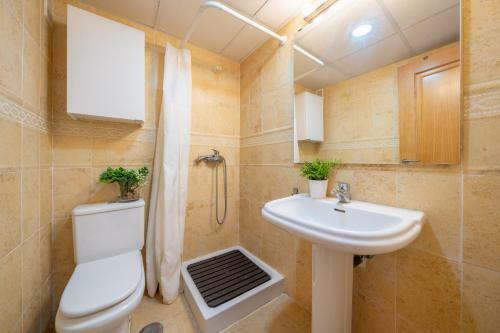 Apartamento Con Vistas Al Mar En Manilva Playa