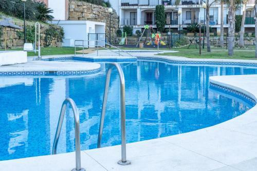 Apartamento Con Vistas Al Mar En Manilva Playa