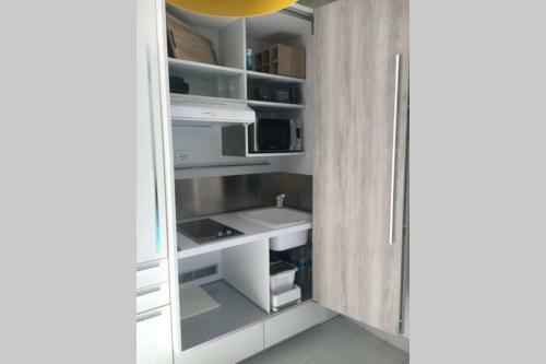 Apartamento Superbe Studio Sup�rieur Neuf Avec Balcon