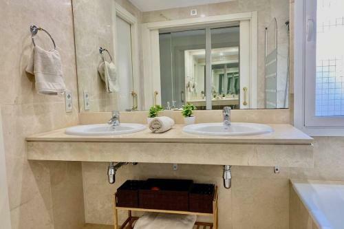 Apartamento Los Granados De La Duquesa