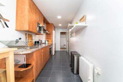 Apartamento Duquesa Dreams - 2 Bed/2 Bath Apt With Panoramic Golf Course And Mountain View