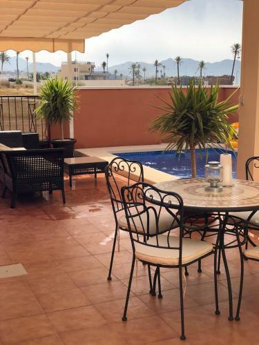 Villa In Mazarr�n With Swimmingpool