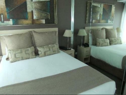 Hotel 96 North Terrace Spa Apartment