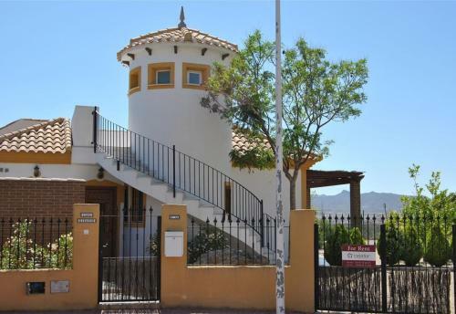 Casa Montana Near The Coast
