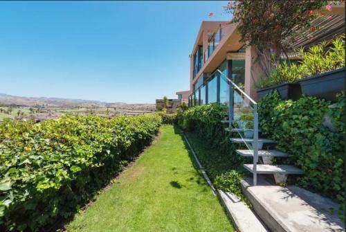 Beautiful Modern Villa In 5? Golf Resort