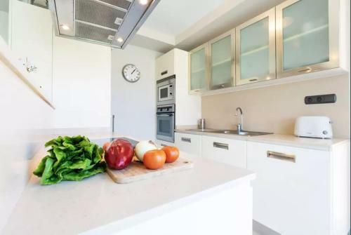 Beautiful Modern Villa In 5? Golf Resort