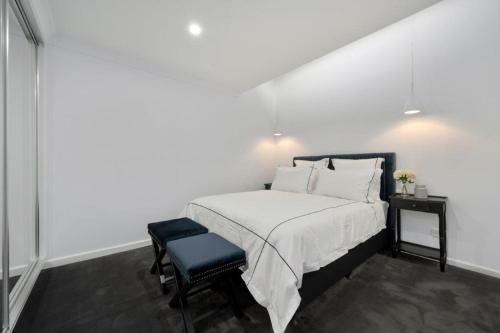 A Grade Above The Rest - Luxurious Central Apartment