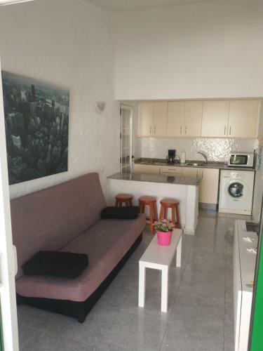 Bungalow Next To Yumbo Center