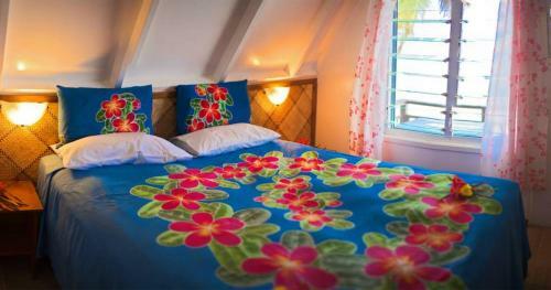 Hotel Paradise Cove Lodge