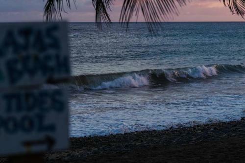Apartamento Bilimbi Beachfront Farmstay W Pool