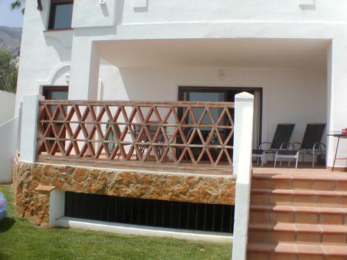 2 Bedroom Apartments On Private Gated Development
