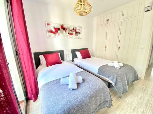 Cozy Apartment - Sea Views - Near To Beach