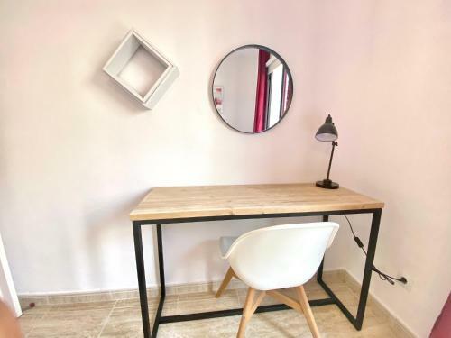 Cozy Apartment - Sea Views - Near To Beach