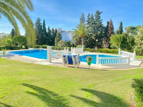 Cozy Apartment - Sea Views - Near To Beach