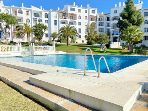 Cozy Apartment - Sea Views - Near To Beach