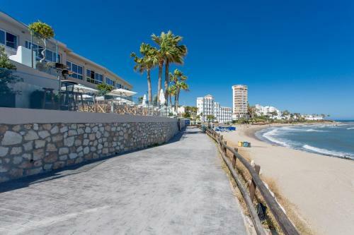 Cozy Apartment - Sea Views - Near To Beach