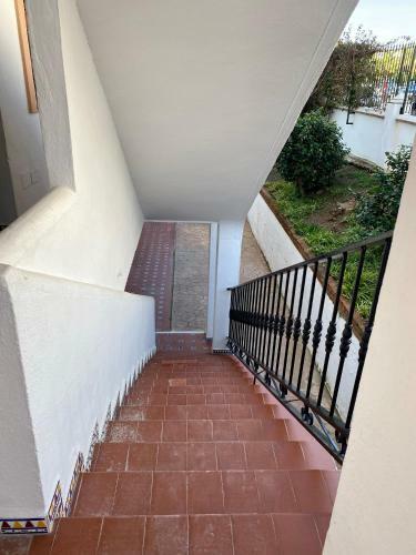 Cozy Apartment - Sea Views - Near To Beach