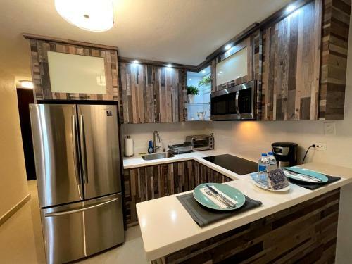 Newly Renovated House With Jacuzzi And Terrace