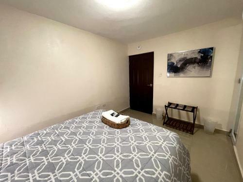 Newly Renovated House With Jacuzzi And Terrace