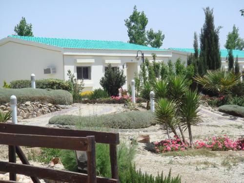 Raghdan Village