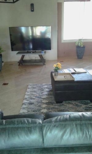 Mandeville Cheerful And Luxury Home