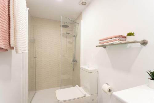 Club Delta Apartments By Ghr Rentals