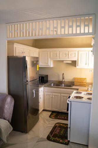 Apartamento Oceanfront Condo W/ Beach Access, Pool, & Gym (2f)