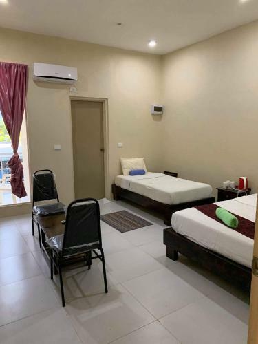 Hotel Bay View Barbers Lodge