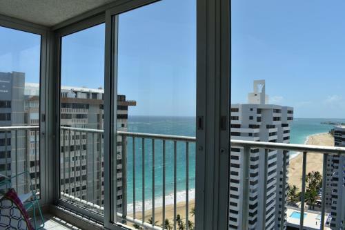 Apartamento Water Front Vip Condo With Central Air And Parking