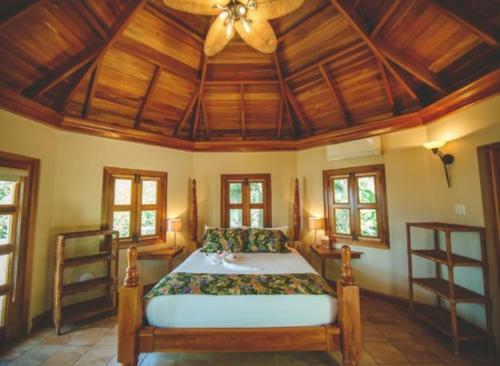 Ocean Cliff Hotel Negril Limited