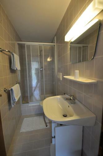 Hostal G�stehaus Pension Edelweiss