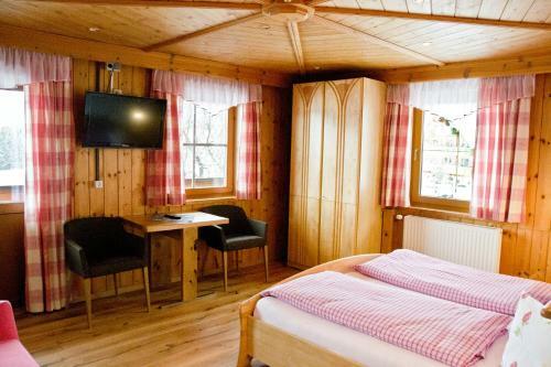 Hostal Pension Waldesruh/halseralm