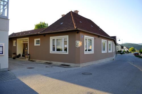 Hostal Kastanienhof Gersthofer