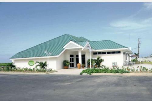 Breadfruit Villa - Your Piece Of Paradise!
