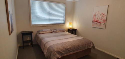 Rural Retreat Within A 5 Minute Drive To Beaches And Cbd.