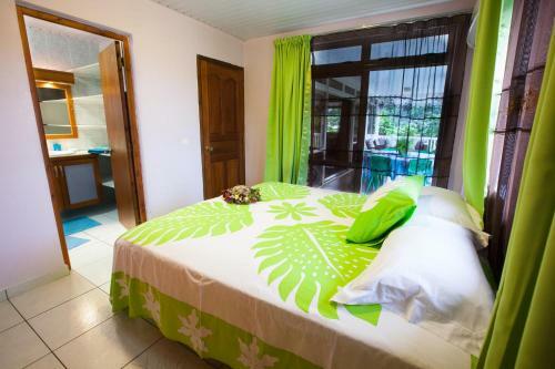 Hostal Farehau