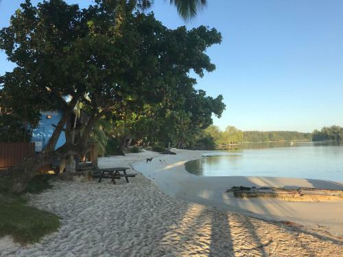 Beach De R�ves De Moorea