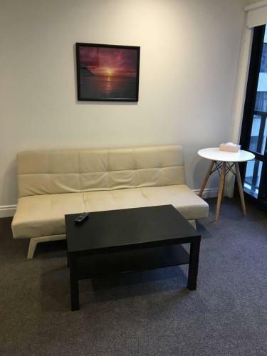 Oasis On Queen St, Quiet And Refreshing Apartment