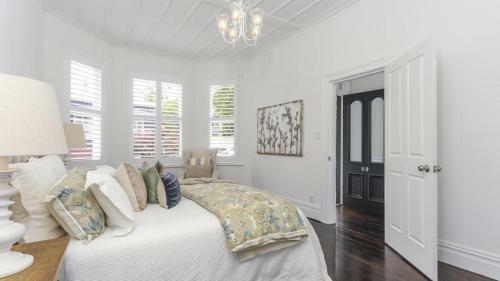 Villa Private Ponsonby Oasis