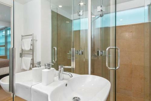 Apartamento Viaduct Marina Executive - Free Parking & Pool