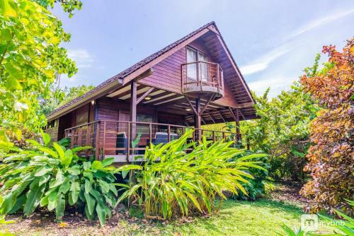 Woodhouse Teavaro In Moorea