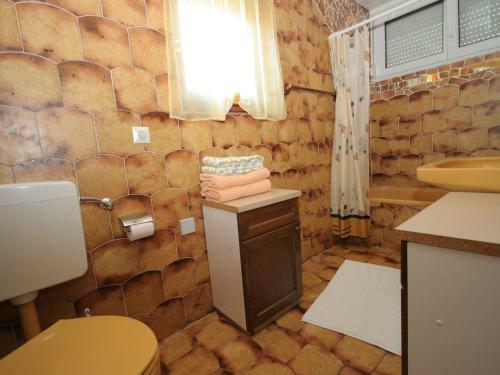 Cozy Holiday Home In Eberndorf With Garden