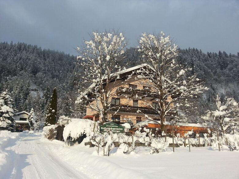 Hostal Enzianbrenner