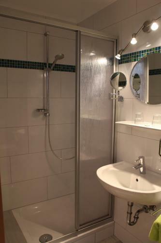 Hostal Gasthof Hametner Mit Innviertlerhof