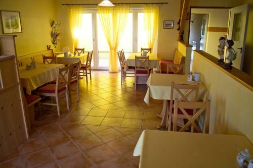 Hostal Burgen Landhaus