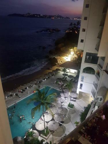 Apartamento Torres Gemelas Azul 303